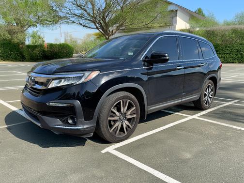Black 2021 Honda Pilot Touring 7-Passenger