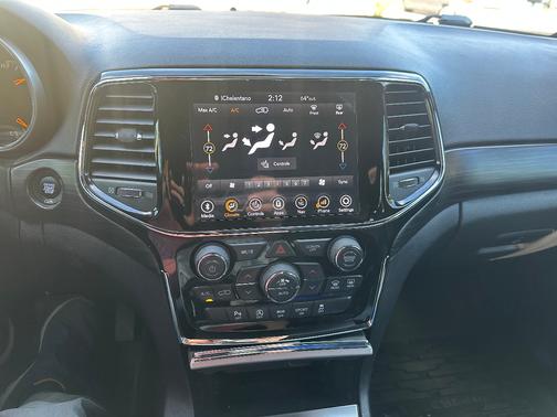 Silver 2020 Jeep Grand Cherokee Laredo