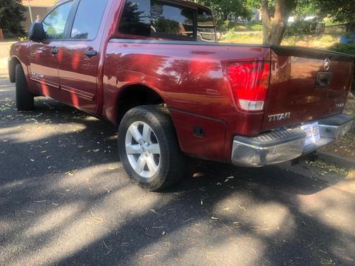 Red 2014 Nissan Titan SV