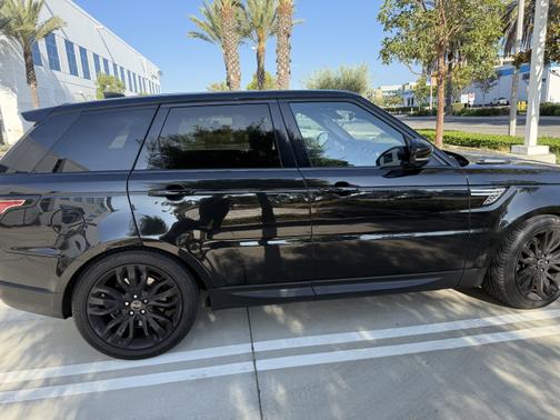 2017 Land Rover Range Rover Sport 3.0L Supercharged HSE