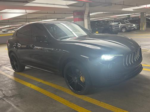 2017 Maserati Levante Base