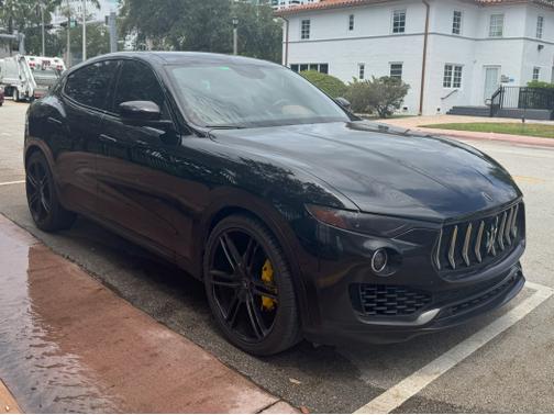 2017 Maserati Levante Base