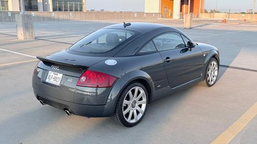 Gray 2005 Audi TT 3.2L