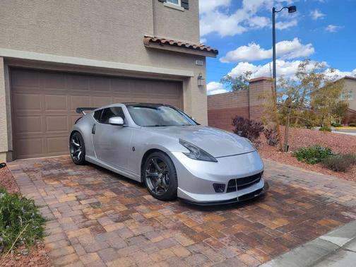 2010 Nissan 370Z NISMO