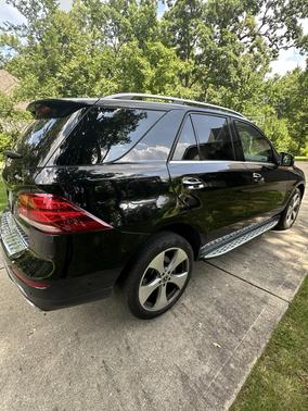 Black 2018 Mercedes-Benz GLE 350 4MATIC