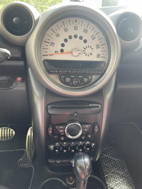 White 2011 MINI Cooper S Countryman Base