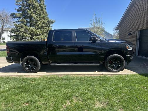 Black 2020 RAM 1500 Big Horn/Lone Star