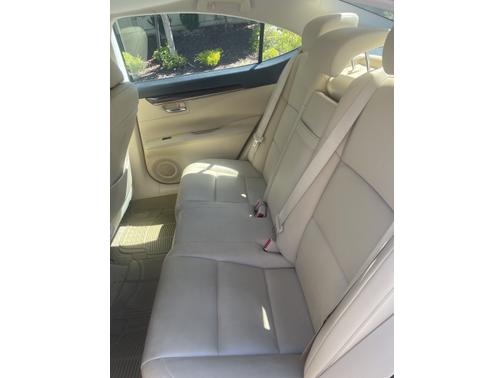 2013 Lexus ES 350 Base