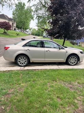 Beige 2010 Lincoln MKZ Base