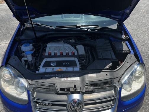 2008 Volkswagen R32 Base
