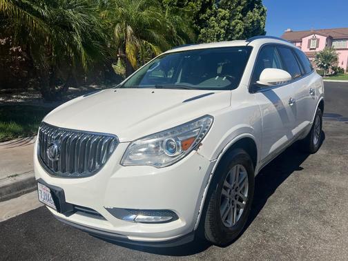 White 2015 Buick Enclave Convenience