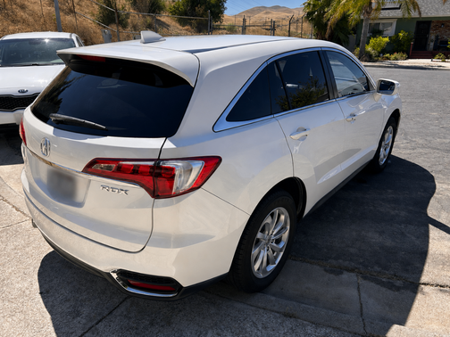 White 2018 Acura RDX Technology Package