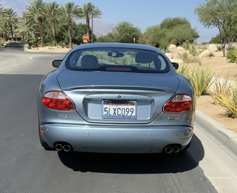 2005 Jaguar XKR Base