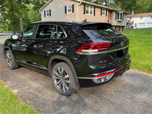 2021 Volkswagen Atlas Cross Sport 3.6L V6 SEL R-Line