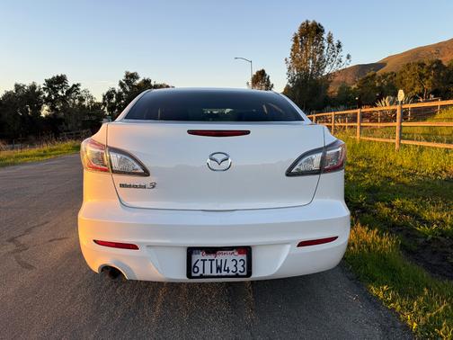 2012 Mazda Mazda3 i Sport