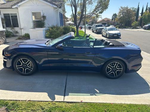 2020 Ford Mustang EcoBoost Premium