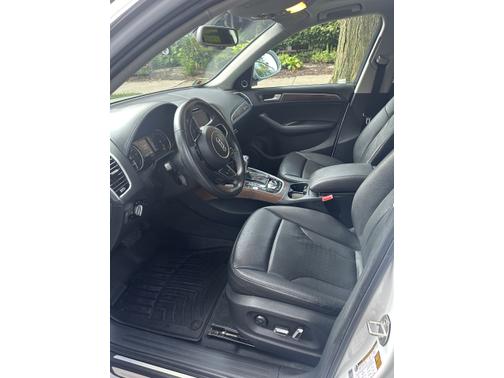 2014 Audi Q5 hybrid 2.0T Prestige
