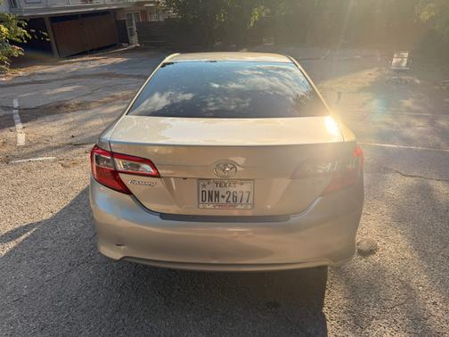 2014 Toyota Camry LE