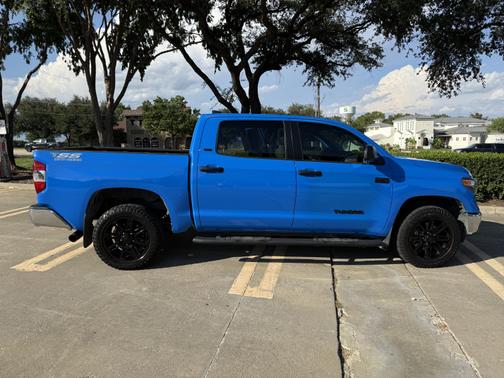 2020 Toyota Tundra SR5