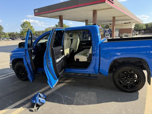 2020 Toyota Tundra SR5