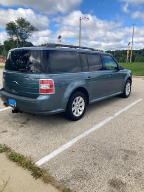 2010 Ford Flex SE