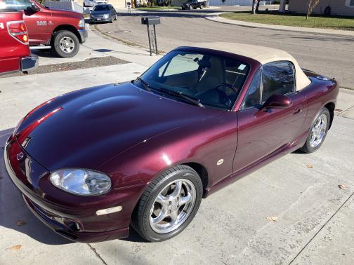 2000 Mazda MX-5 Miata SE