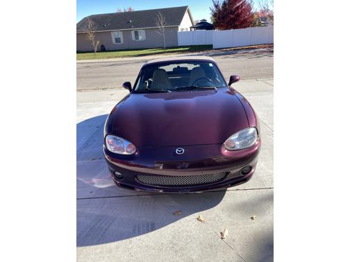2000 Mazda MX-5 Miata SE
