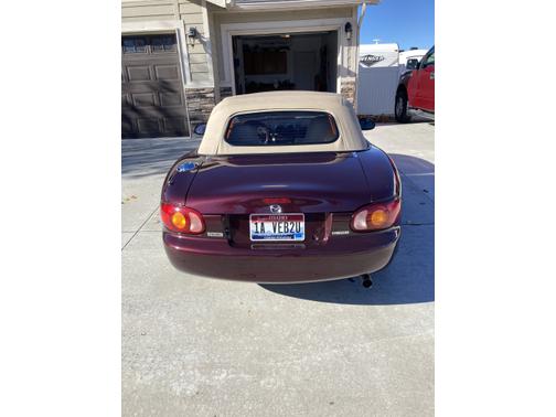 2000 Mazda MX-5 Miata SE