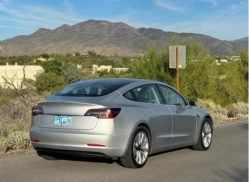 Silver 2018 Tesla Model 3 Long Range