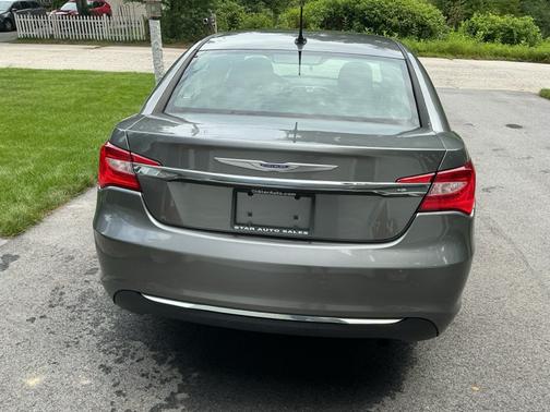 Gray 2013 Chrysler 200 Touring