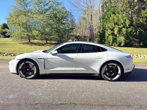 2020 Porsche Taycan Taycan 4S