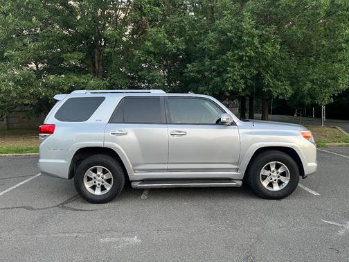 Silver 2011 Toyota 4Runner SR5