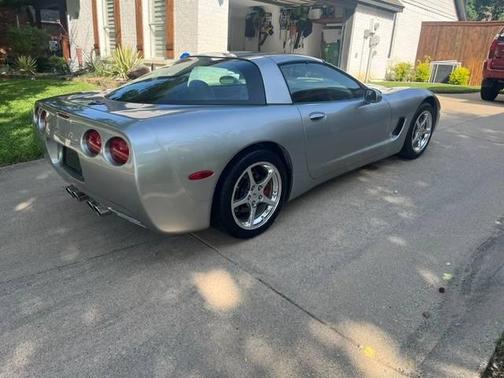 Silver 2004 Chevrolet Corvette Base