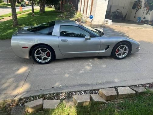 Silver 2004 Chevrolet Corvette Base