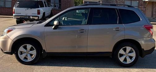 Brown 2015 Subaru Forester 2.5i Premium