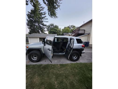 2008 Toyota FJ Cruiser Base