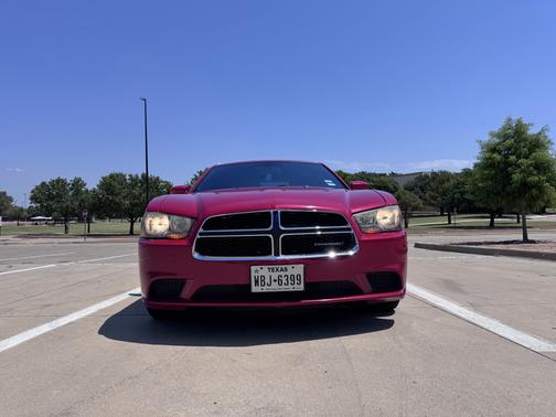 Red 2012 Dodge Charger SE