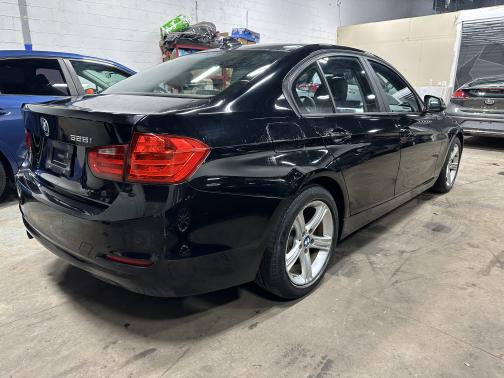2012 BMW 328 i
