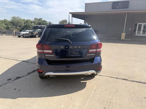 Blue 2017 Dodge Journey Crossroad