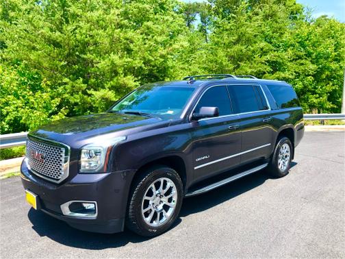 2017 GMC Yukon XL Denali