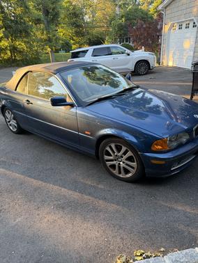 Blue 2003 BMW 330 Ci