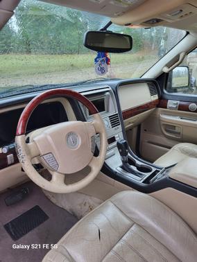 2005 Lincoln Aviator Luxury