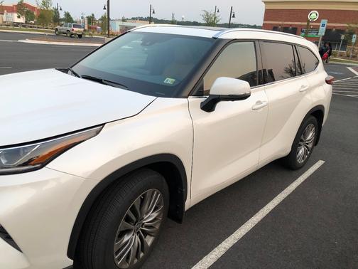 2021 Toyota Highlander Platinum