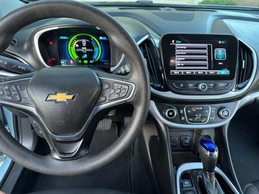 2018 Chevrolet Volt LT