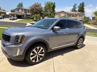 Gray 2022 Kia Telluride EX