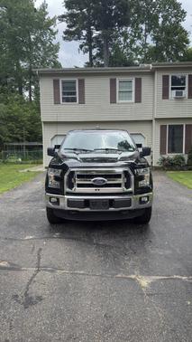 Black 2016 Ford F-150 XLT