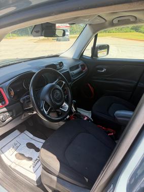 Gray 2015 Jeep Renegade Trailhawk