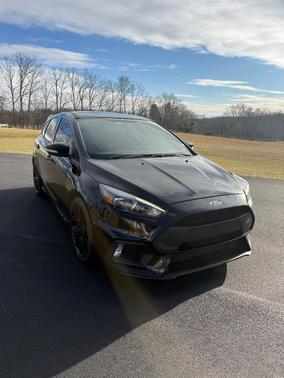 Black 2017 Ford Focus RS Base
