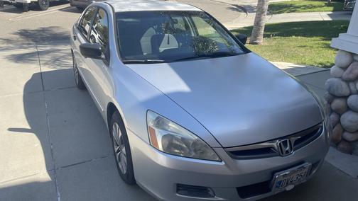 Gray 2006 Honda Accord VP