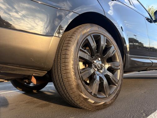 Black 2015 Land Rover Range Rover Sport Supercharged HSE
